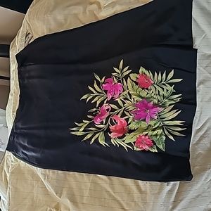 Black skirt with floral detail